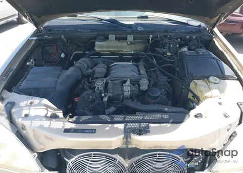 2005 Mercedes-Benz Ml 350 4Matic из США, поврежденный, VIN 4JGAB57E45A558220